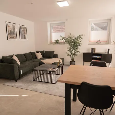 Feel Good Homes Ruhig-klimaanlage-wlan-regendusche Апартаменты Блаубойрен