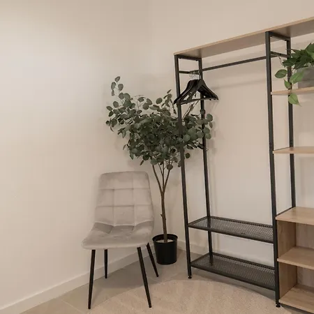 Feel Good Homes Ruhig-klimaanlage-wlan-regendusche بلاوبويرن
