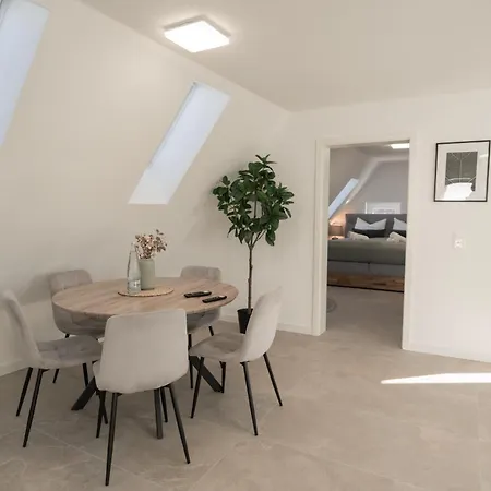 Feel Good Homes Ruhig-klimaanlage-wlan-regendusche Апартаменты *