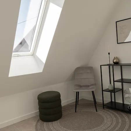 Feel Good Homes Ruhig-klimaanlage-wlan-regendusche *